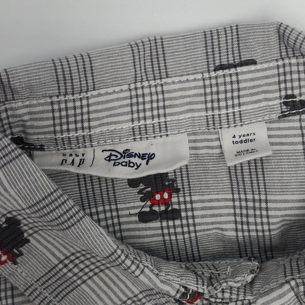 GAP long sleeved